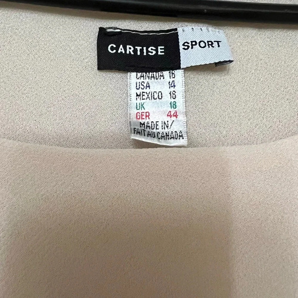 Cartise dress top with flower, size 16, light peach color - Picture 6 of 6